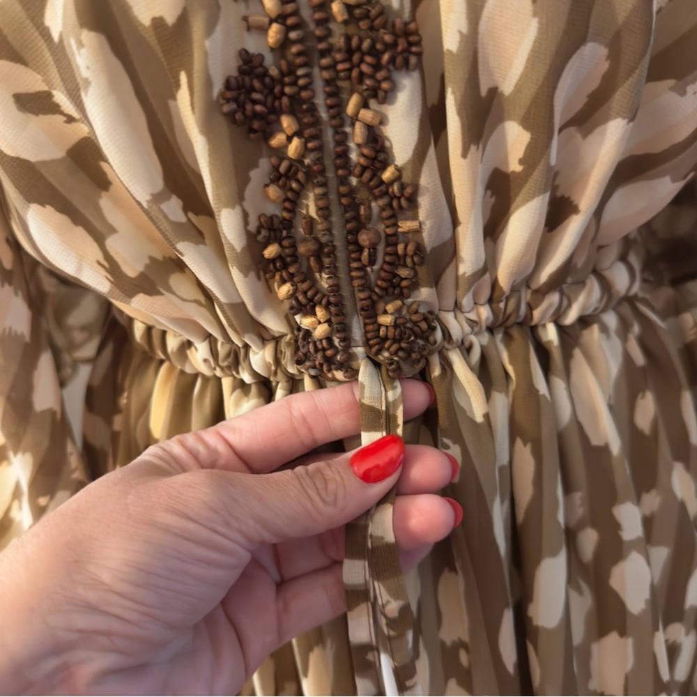 Kaktus Beige and Brown Patterned Dress - Picture 7 of 10